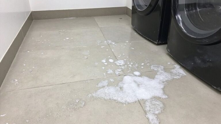 functional and waterproof laundry room tiles